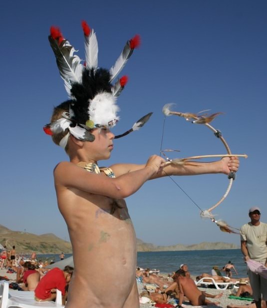Nudists on the beach in Europe, a large collection of photos naturism [Naturism Archiv]