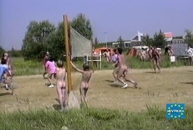 EVFKK - Miss Volleyball - Nudism promotes mental well-being