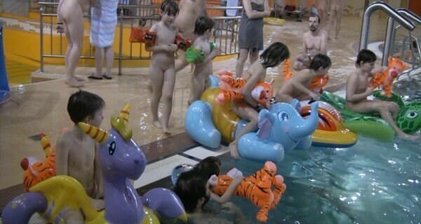 Indoor water runners 1 Full HD video - The equality of naked human bodies helps us accept ourselves and others