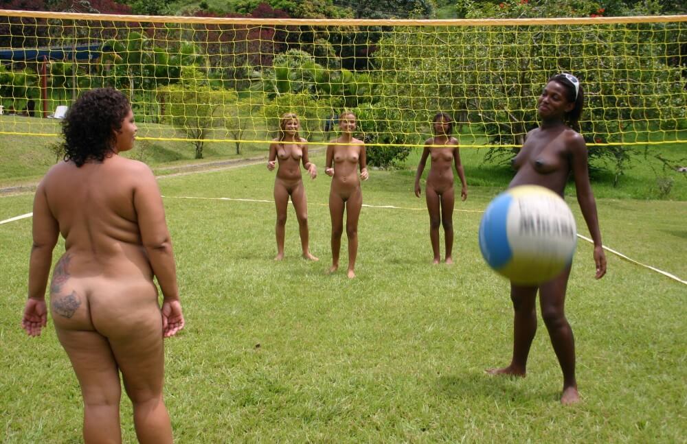 Brazilian Outdoor Sports photos - Nudism helps to overcome shyness and insecurities