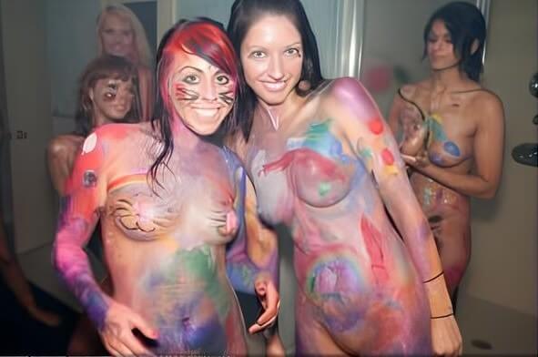 Documented Lifestyle Photo Set 4 - Beautiful family nudism