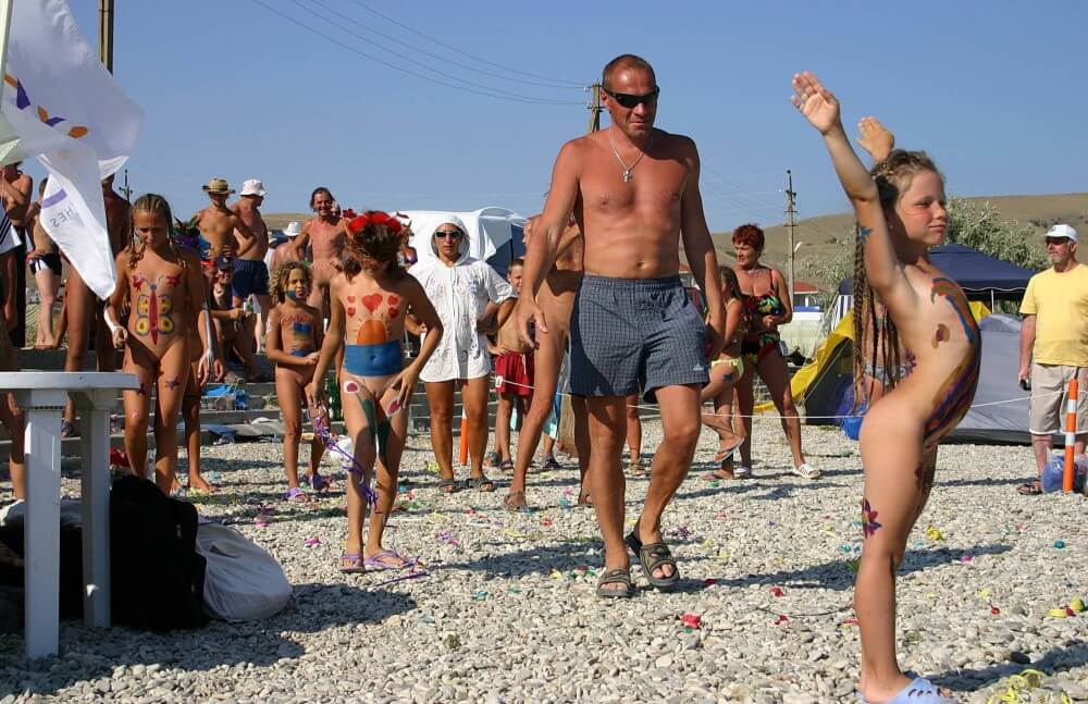 Beach Time Talent Show pics - The practice of naturism fosters inner harmony