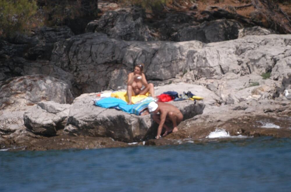Croatian Rock-Front Coast pics - The underlying principle of nudism and naturism is the value of harmony and balance