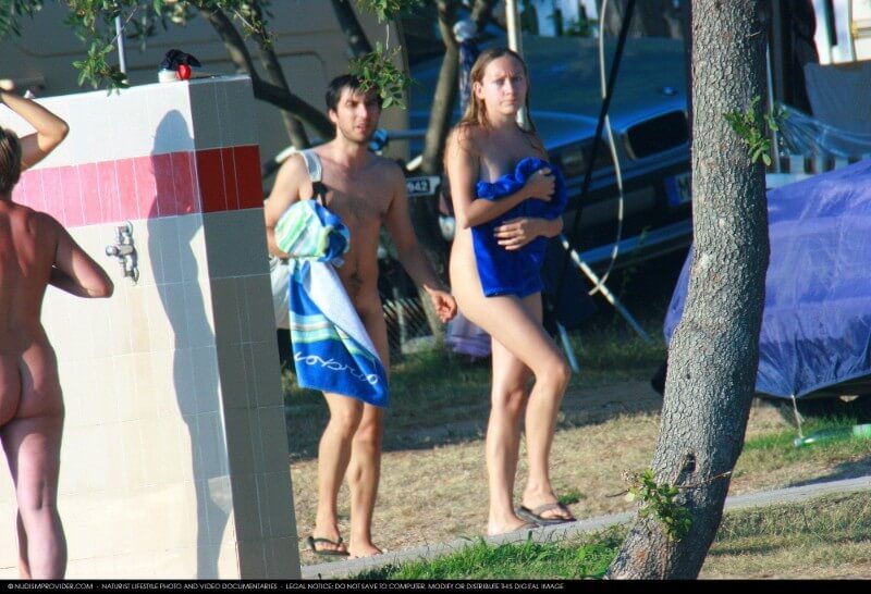 Naturism big photo gallery - Family nudism in the 21st century