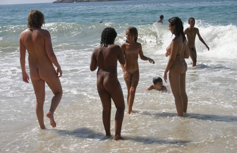 Brazils Water Refreshing pics - Nudity in naturism is a way to experience freedom and harmony