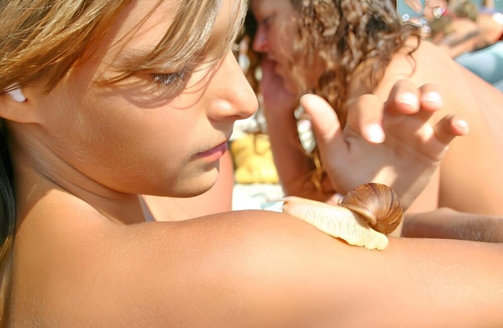 Premium photo series # 5 - Nudism promotes respect for the environment