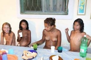 Family Events Pictures # 1 - Many beautiful people without clothes