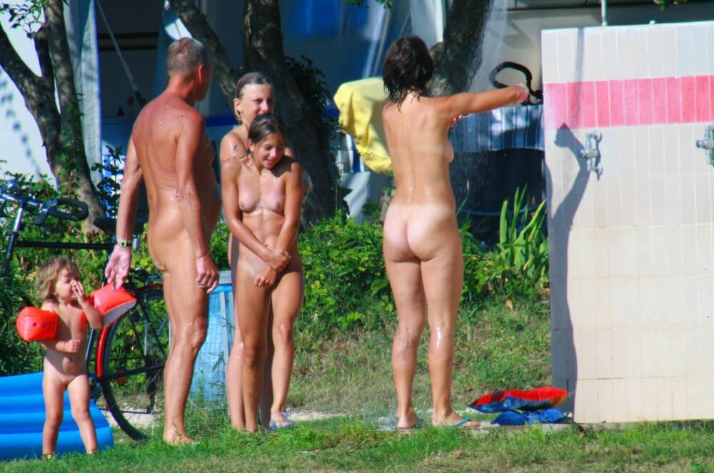 Ula FKK Water Toy pics - Joy and pleasure are part of the nudist experience