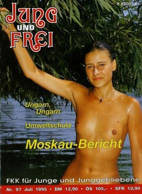 Jung und Frei Nr 97 - People practice nudism to achieve harmony with nature