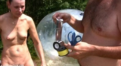 Daytime family picnic # 1 - A nudist values simplicity in life and naturalness in expression