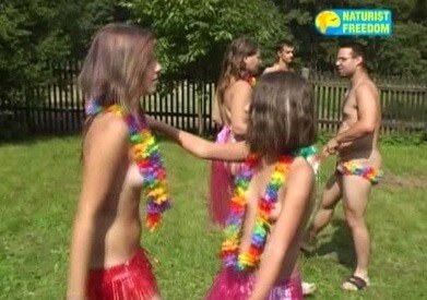 Naturist Freedom: European Hawaii - The culture of the free body