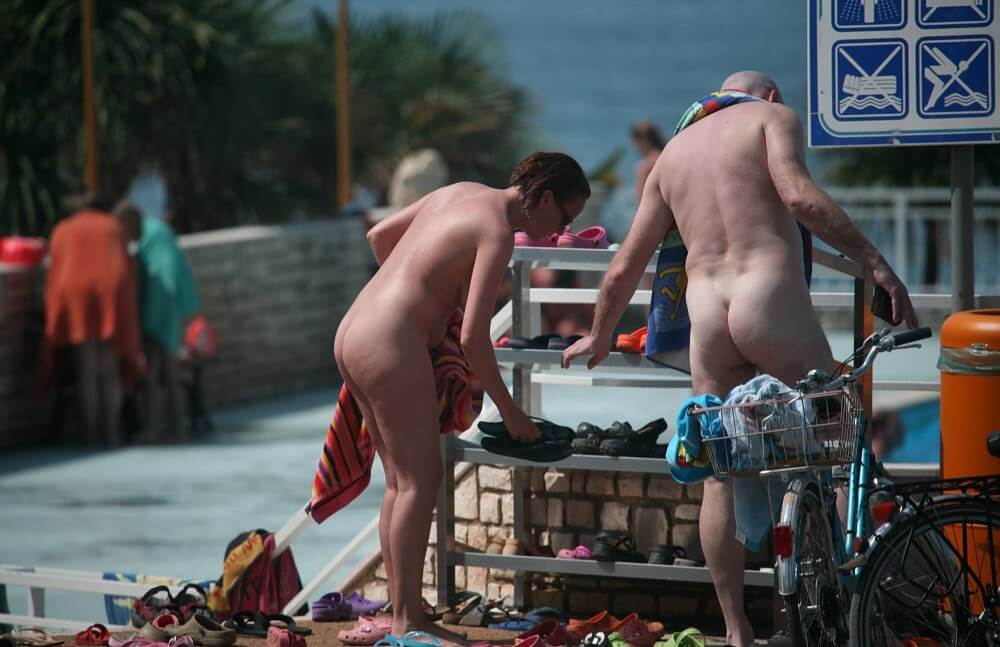 Pool Arrivals and Departures pics - Nudity helps you understand yourself and the people around you better