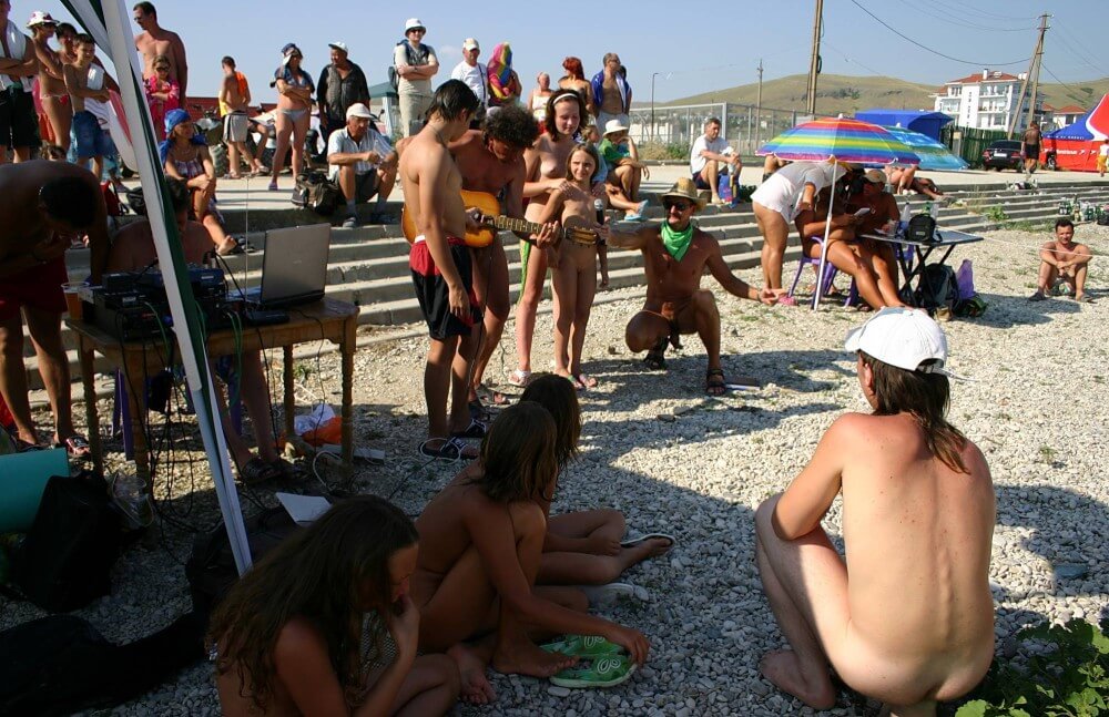 Nude Party By The Steps pics - A person without clothes is closer to the wild