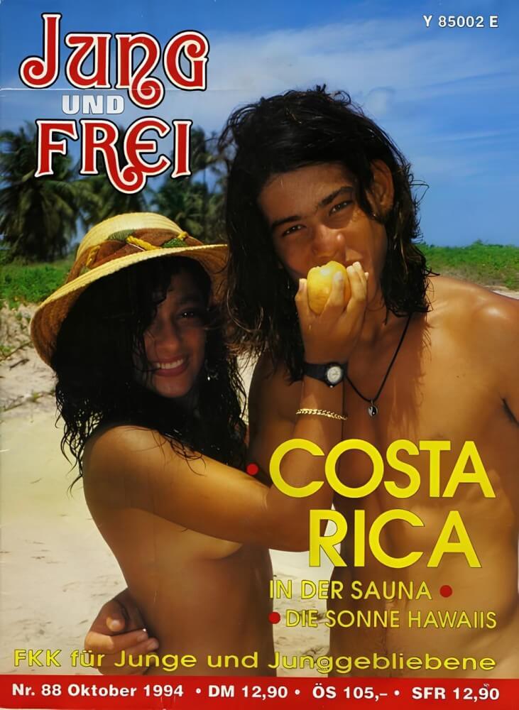 Jung und Frei Nr 88 - Nudity is a natural way to express respect for nature and oneself