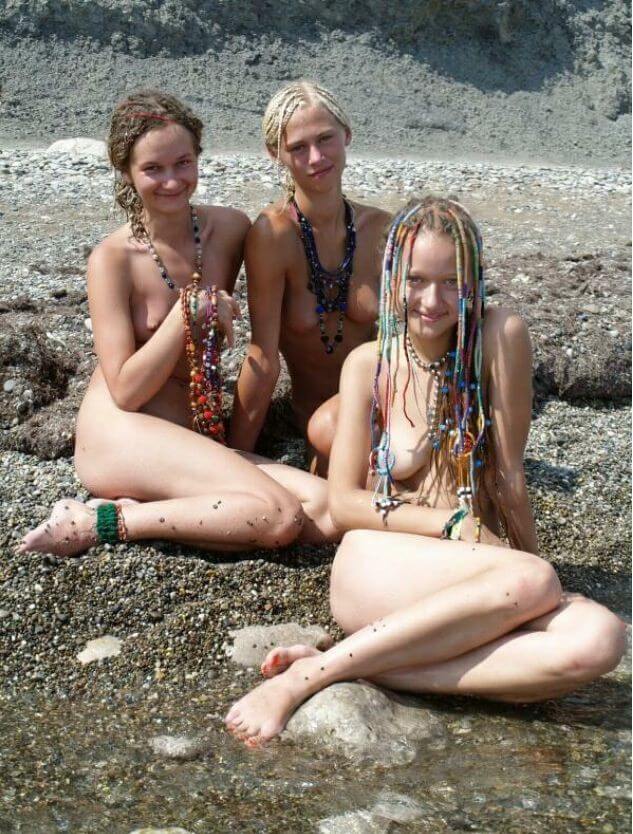 Naturism photo gallery # 49 - Nudism knows no boundaries