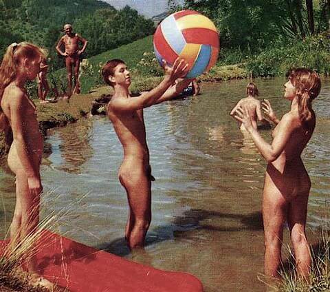Vintage nudism photos - Peoples perceptions of nudists