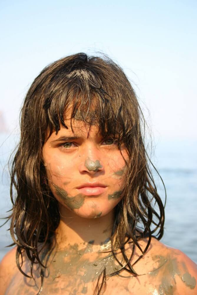 Courageous Naturist Girl pics - Nudism teaches respect for the body and nature
