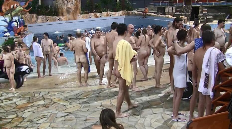 Aquatic park reunion video - Nature provides inspiration and energy for the practice of naturism and nudism