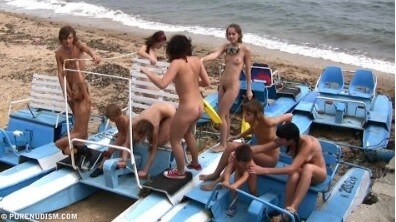 A group of naturists at sea - Leaving the house in a state of complete nudity