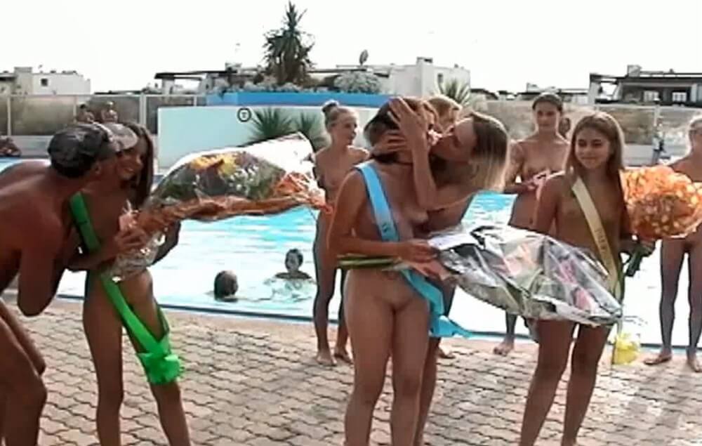 Nudist girls beauty contest video France - Sunat Natplus HD - Naturism and respect for nature