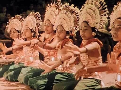 Legong Dance of the Virgins 1935 - Nudism and naturism help us break free from imposed stereotypes